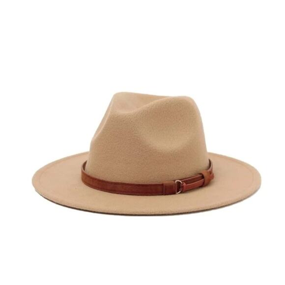 NWT  Fedora Hat Womens Tan Wide Brim Hat Faux Leather Buckle Trim - Picture 5 of 5